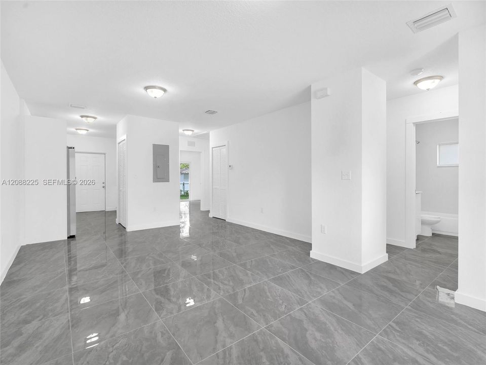 В аренду: $3,100 (3 спален, 2 ванн, 2152 Квадратных фут)