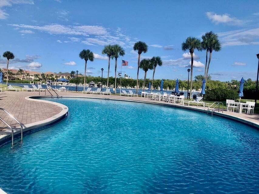 PB Pool close pic