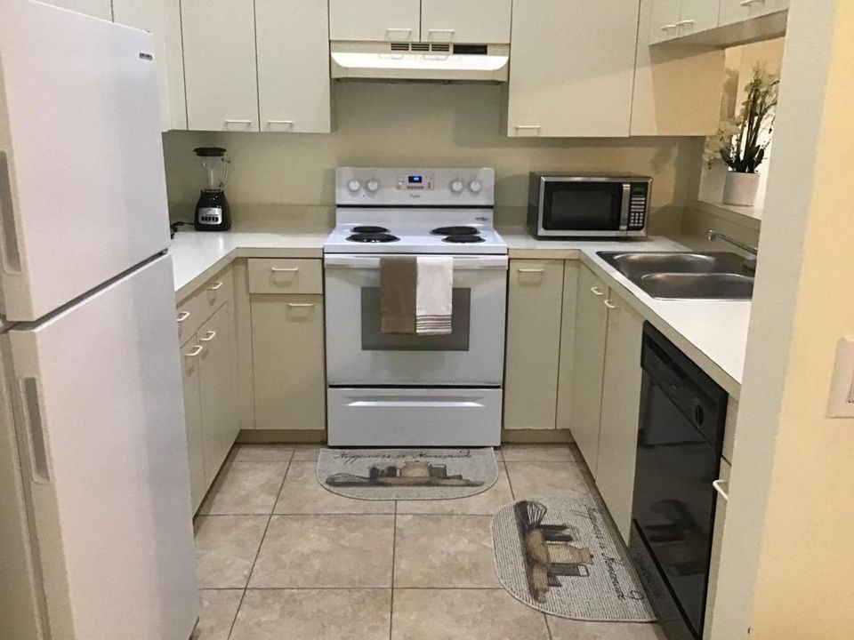 YARMOUTH D KITCHEN