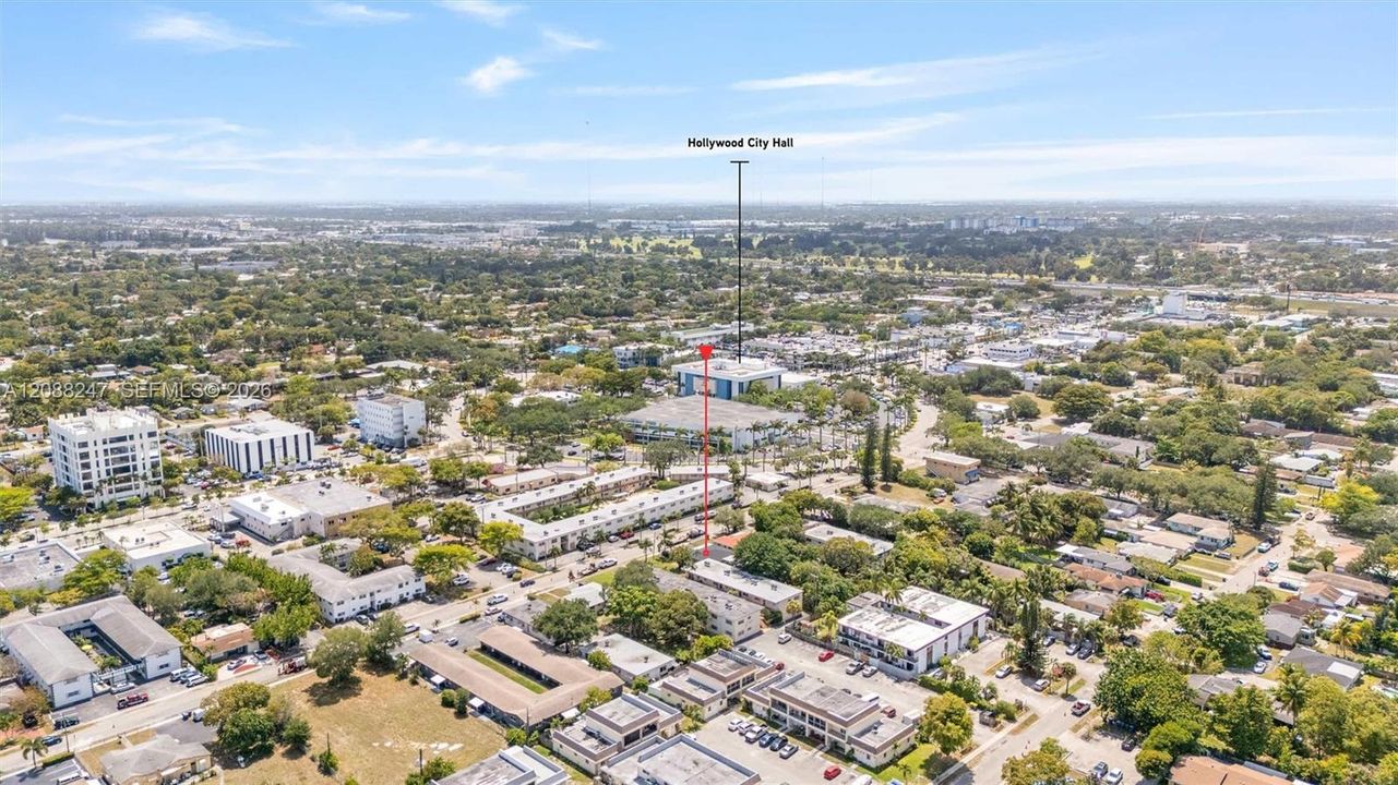 En Venta: $749,900 (4 camas, 3 baños, 1827 Pies cuadrados)