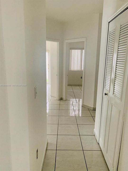 В аренду: $3,900 (4 спален, 2 ванн, 2148 Квадратных фут)