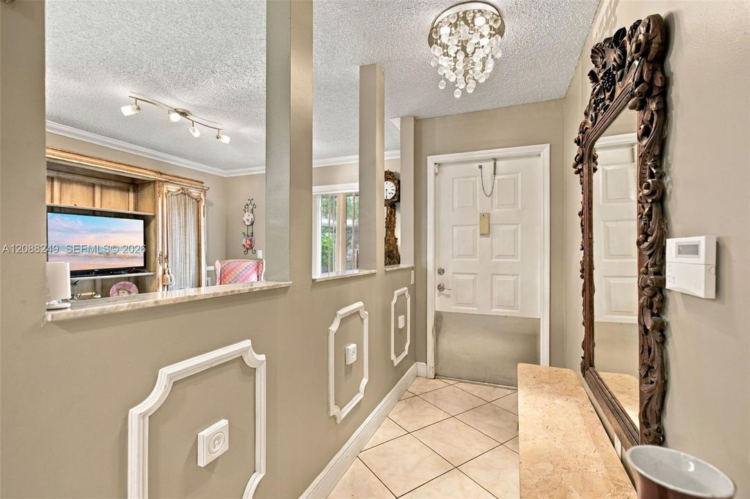 For Sale: $249,900 (2 beds, 2 baths, 1500 Square Feet)