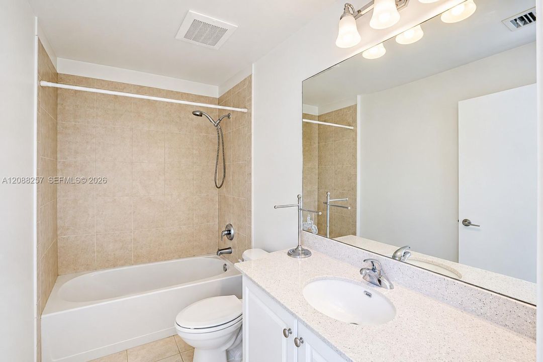 For Rent: $4,000 (3 beds, 3 baths, 1650 Square Feet)