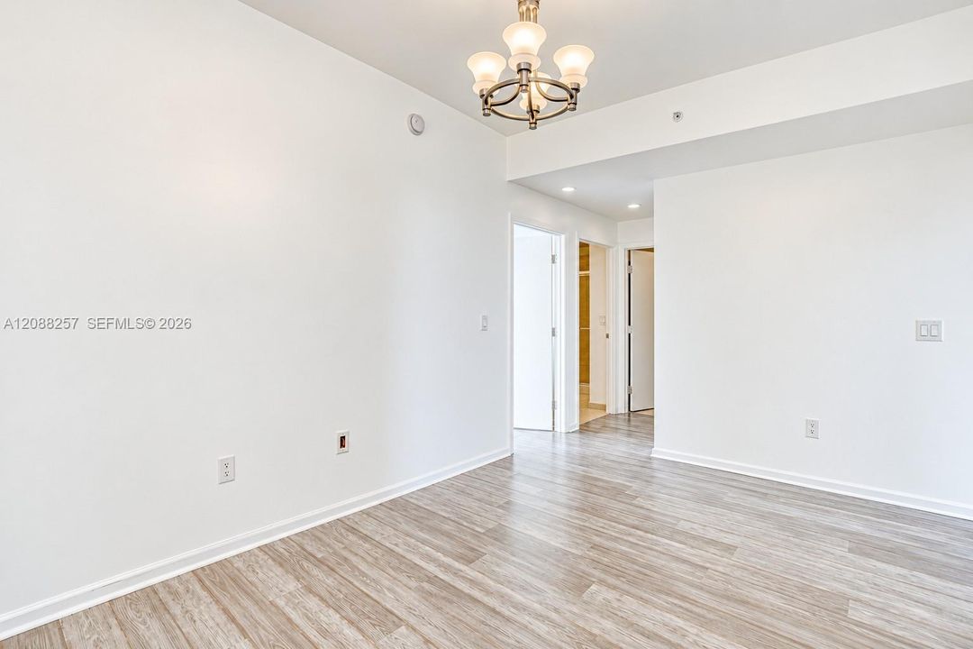 For Rent: $4,000 (3 beds, 3 baths, 1650 Square Feet)