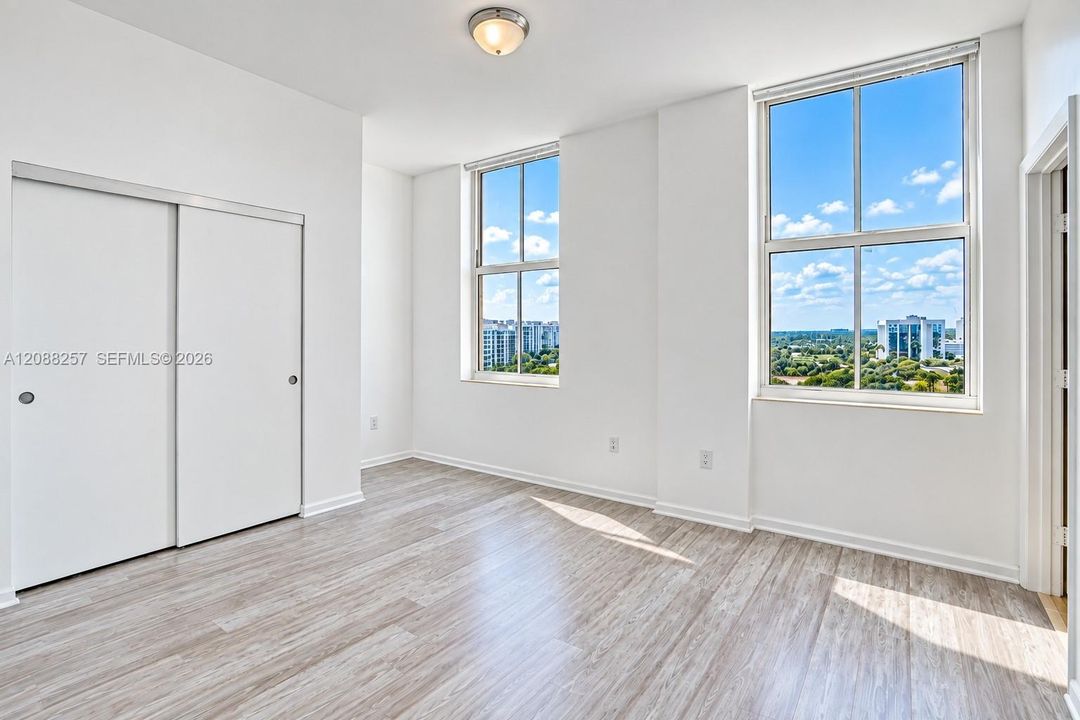 For Rent: $4,000 (3 beds, 3 baths, 1650 Square Feet)