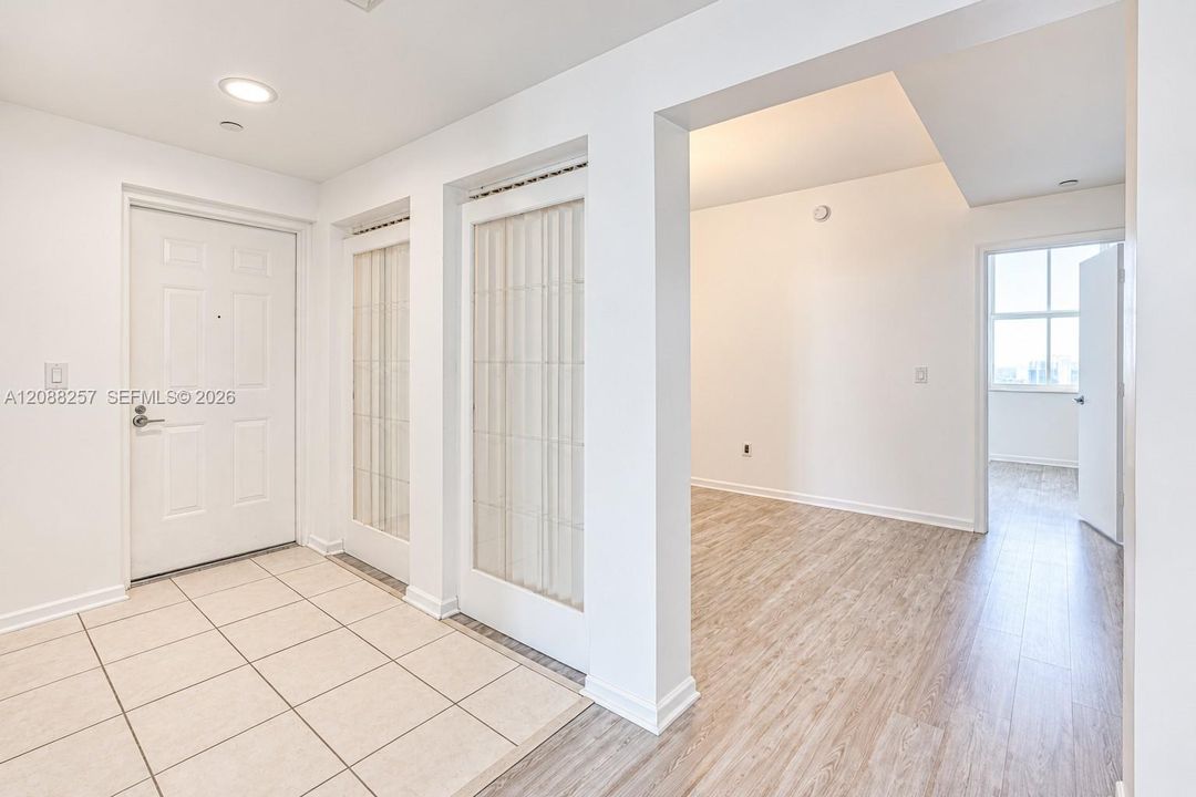For Rent: $4,000 (3 beds, 3 baths, 1650 Square Feet)
