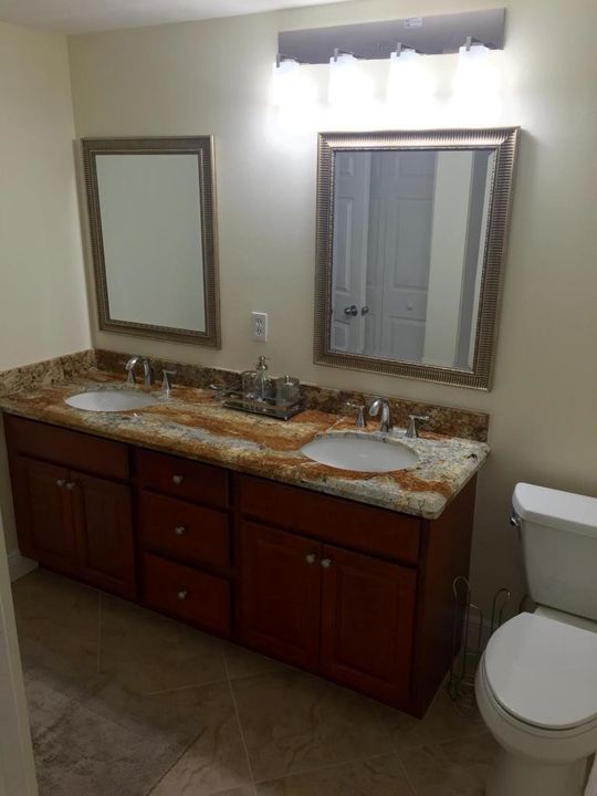 208 PRIMARY BATH