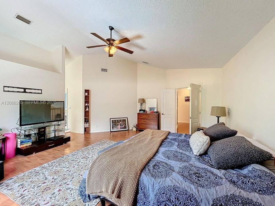 Master suite