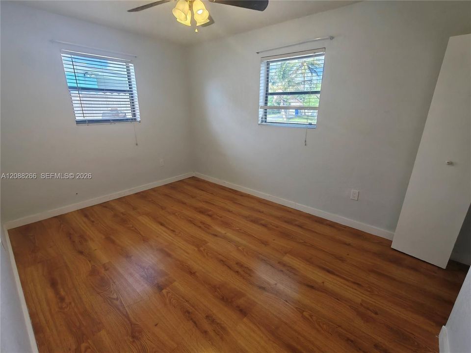 En Renta: $3,000 (4 camas, 2 baños, 1512 Pies cuadrados)