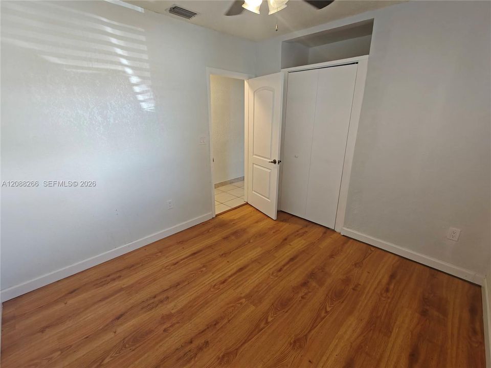 En Renta: $3,000 (4 camas, 2 baños, 1512 Pies cuadrados)