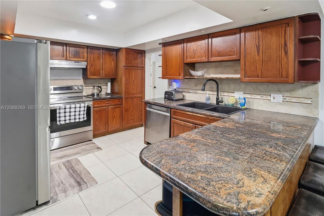 For Sale: $729,999 (4 beds, 2 baths, 2033 Square Feet)
