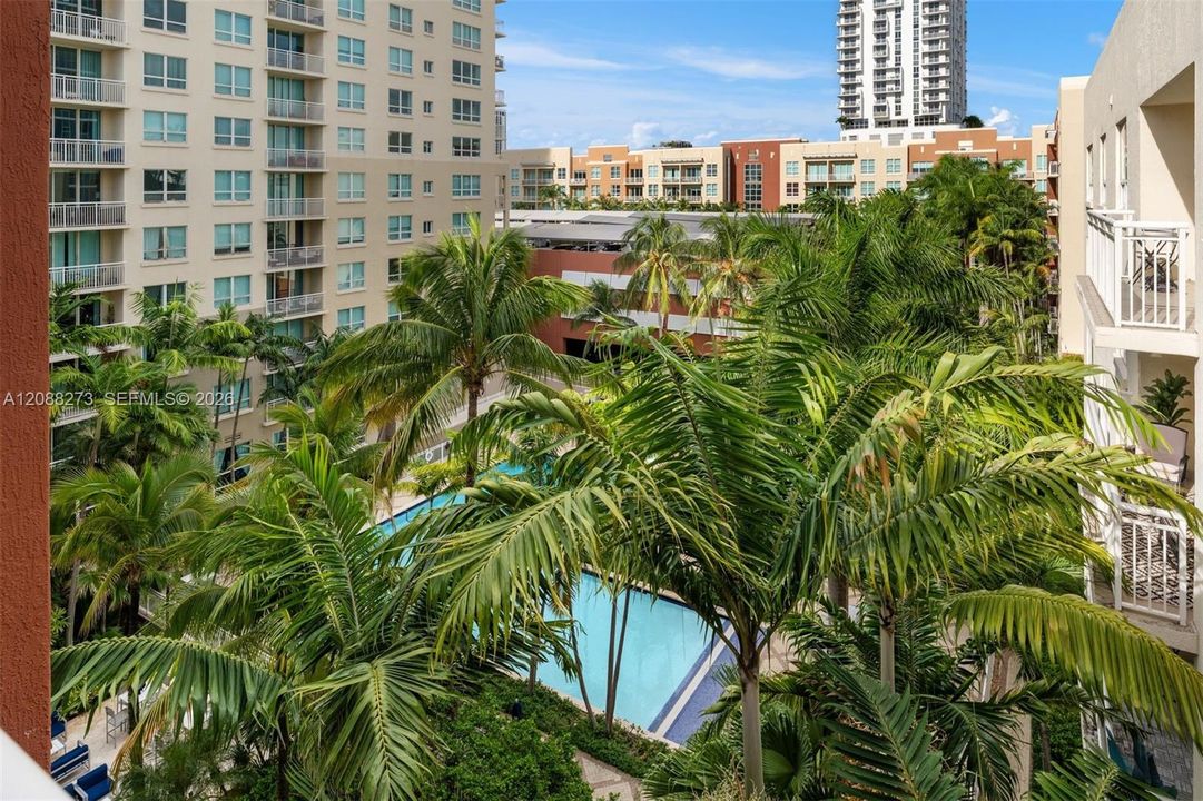 En Venta: $499,999 (2 camas, 1 baños, 977 Pies cuadrados)