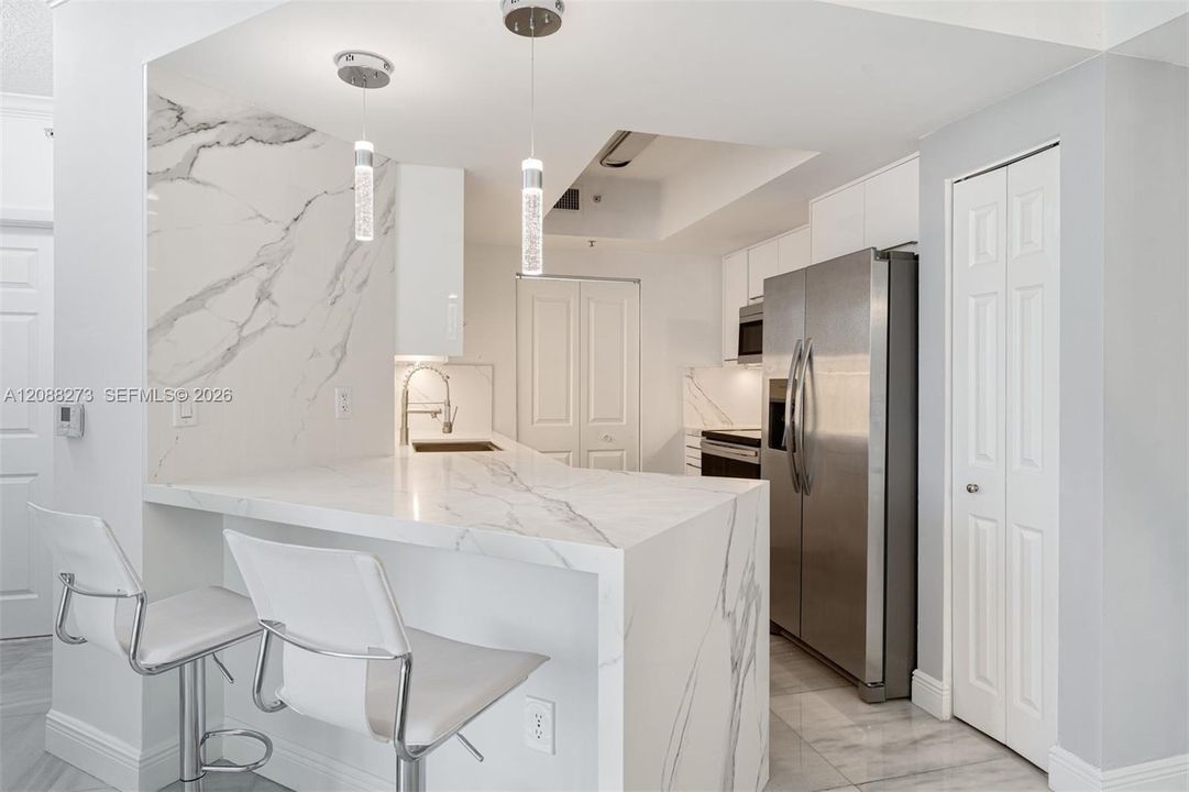 En Venta: $499,999 (2 camas, 1 baños, 977 Pies cuadrados)