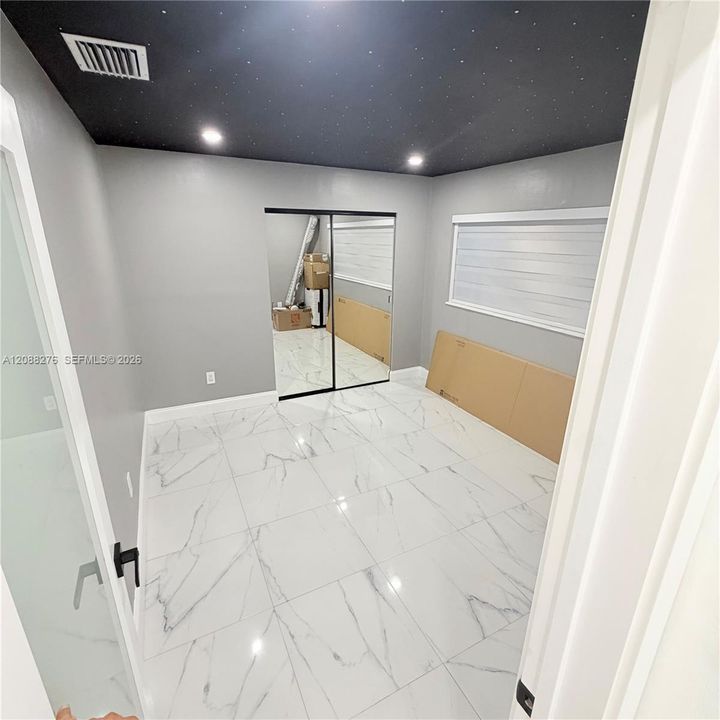 В аренду: $3,200 (3 спален, 2 ванн, 1732 Квадратных фут)