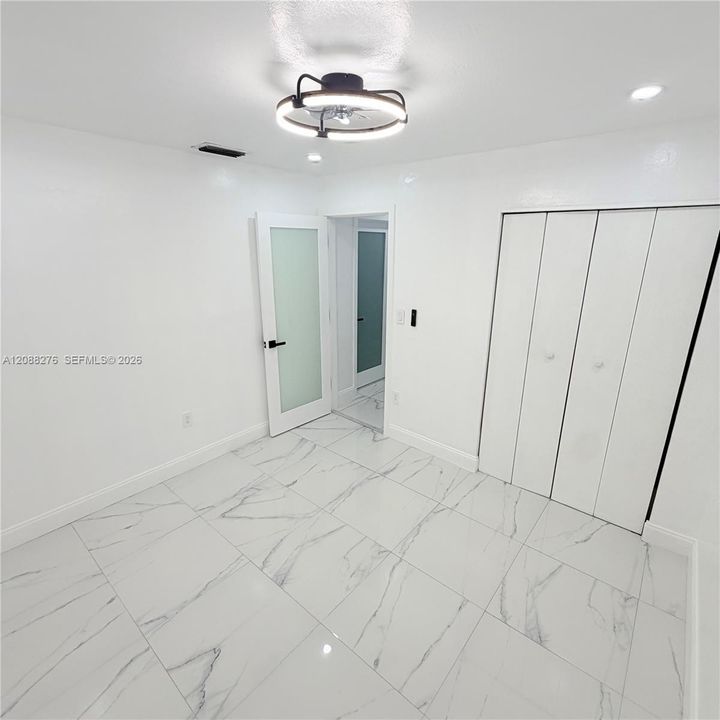 В аренду: $3,200 (3 спален, 2 ванн, 1732 Квадратных фут)