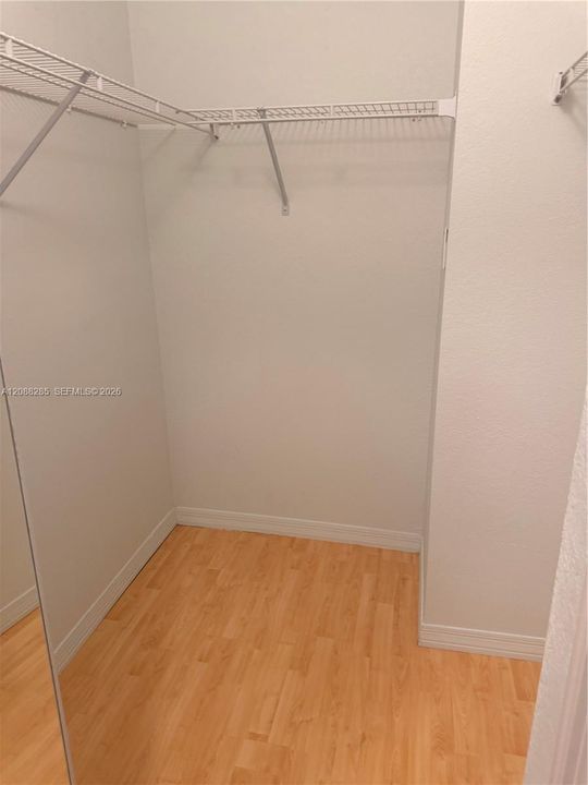 For Rent: $2,600 (2 beds, 2 baths, 1206 Square Feet)