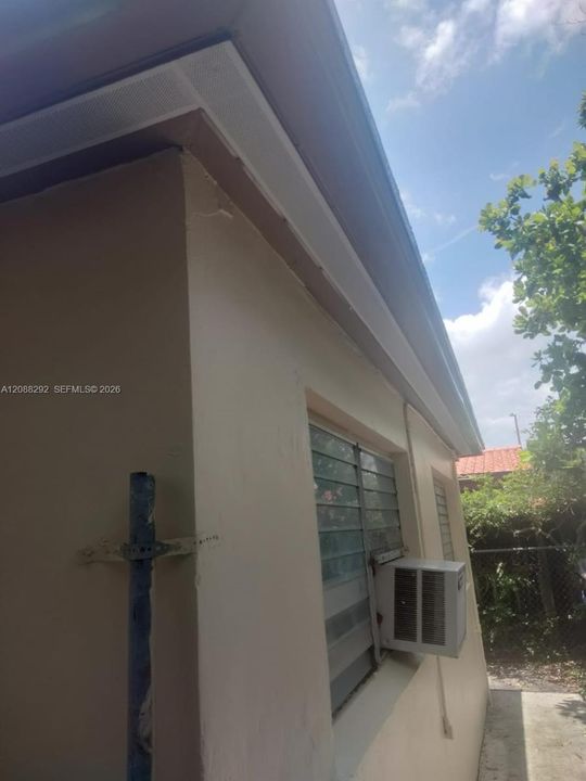 For Sale: $610,000 (0 beds, 0 baths, 1137 Square Feet)
