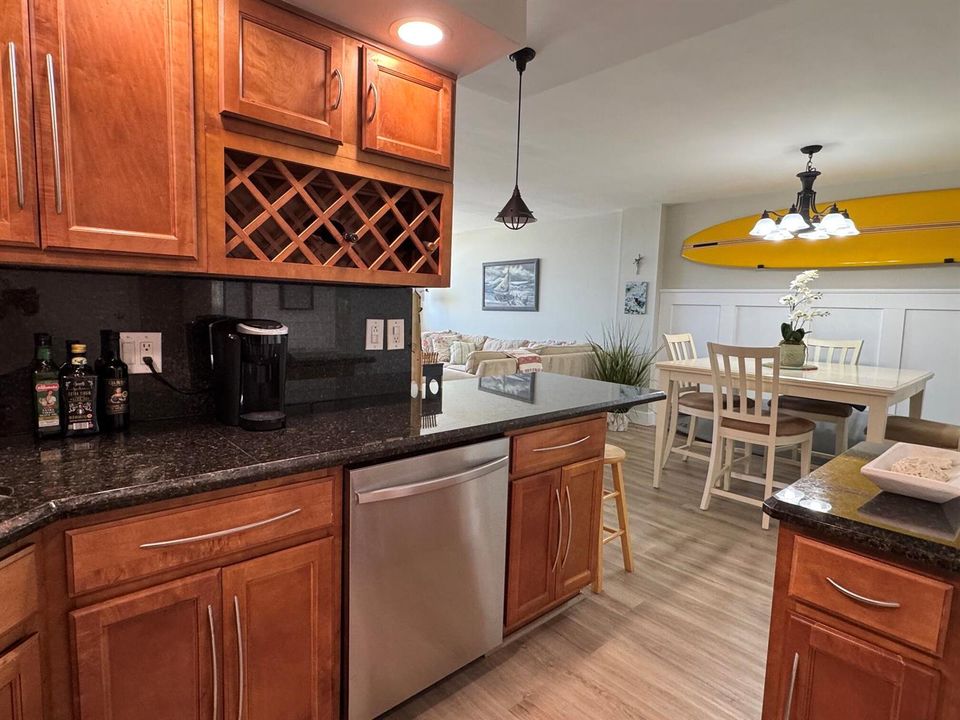JH 707 kitchen view