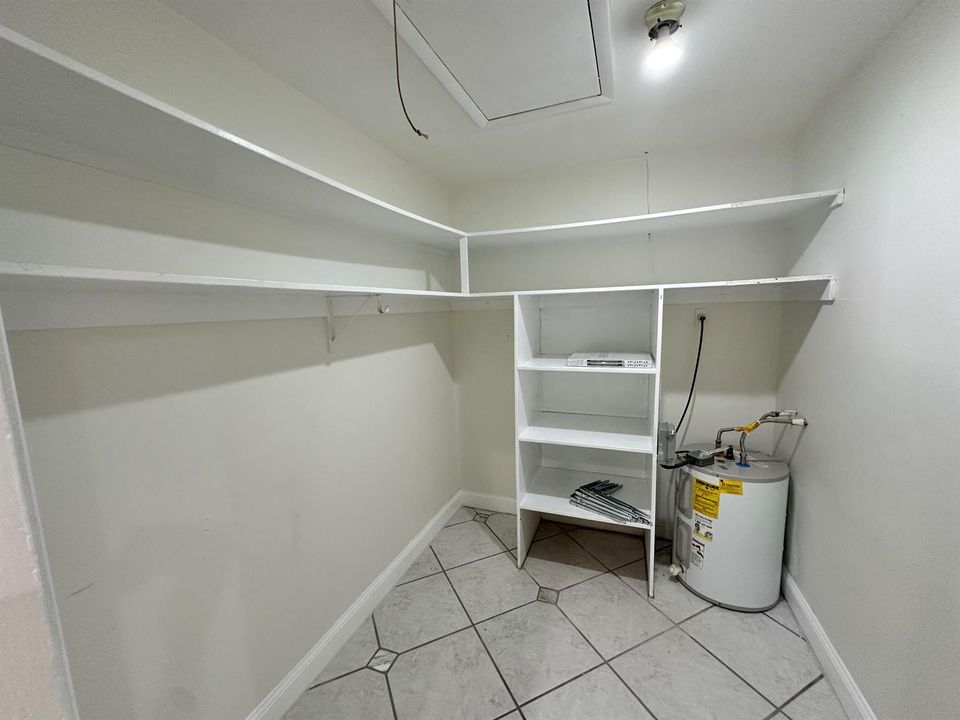 Walk In Closet