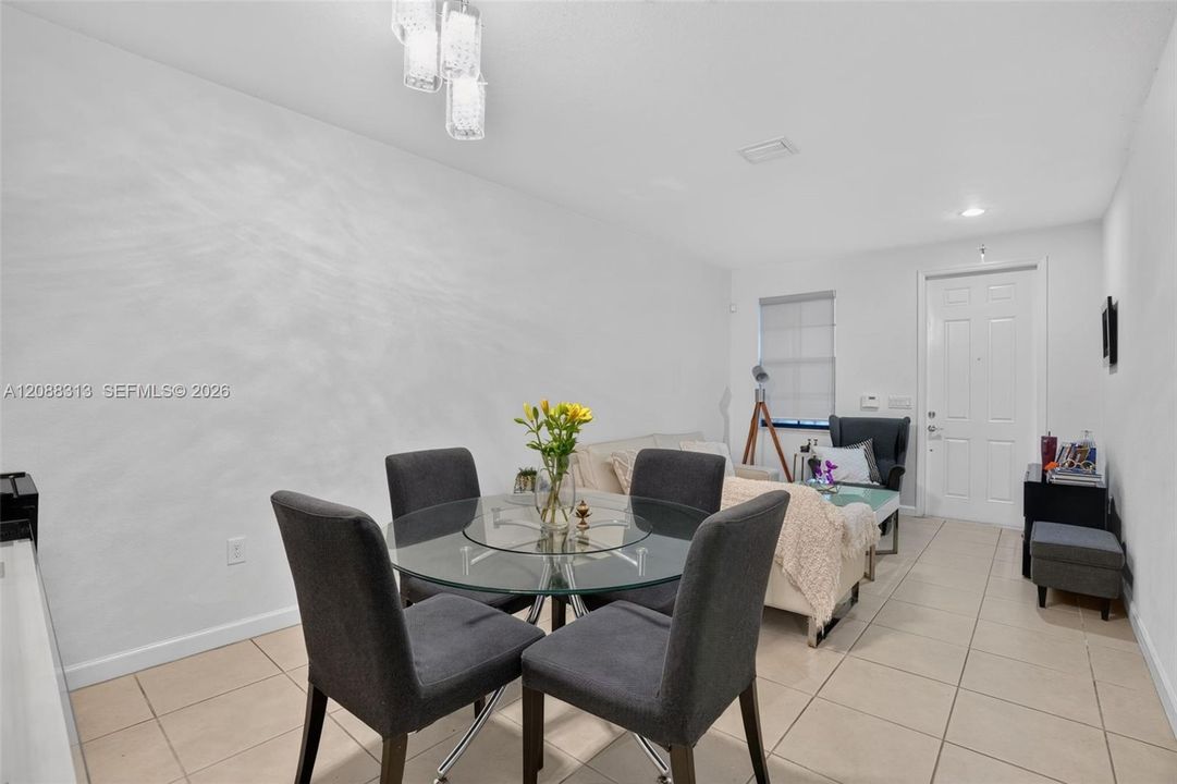 For Sale: $665,000 (3 beds, 2 baths, 1605 Square Feet)