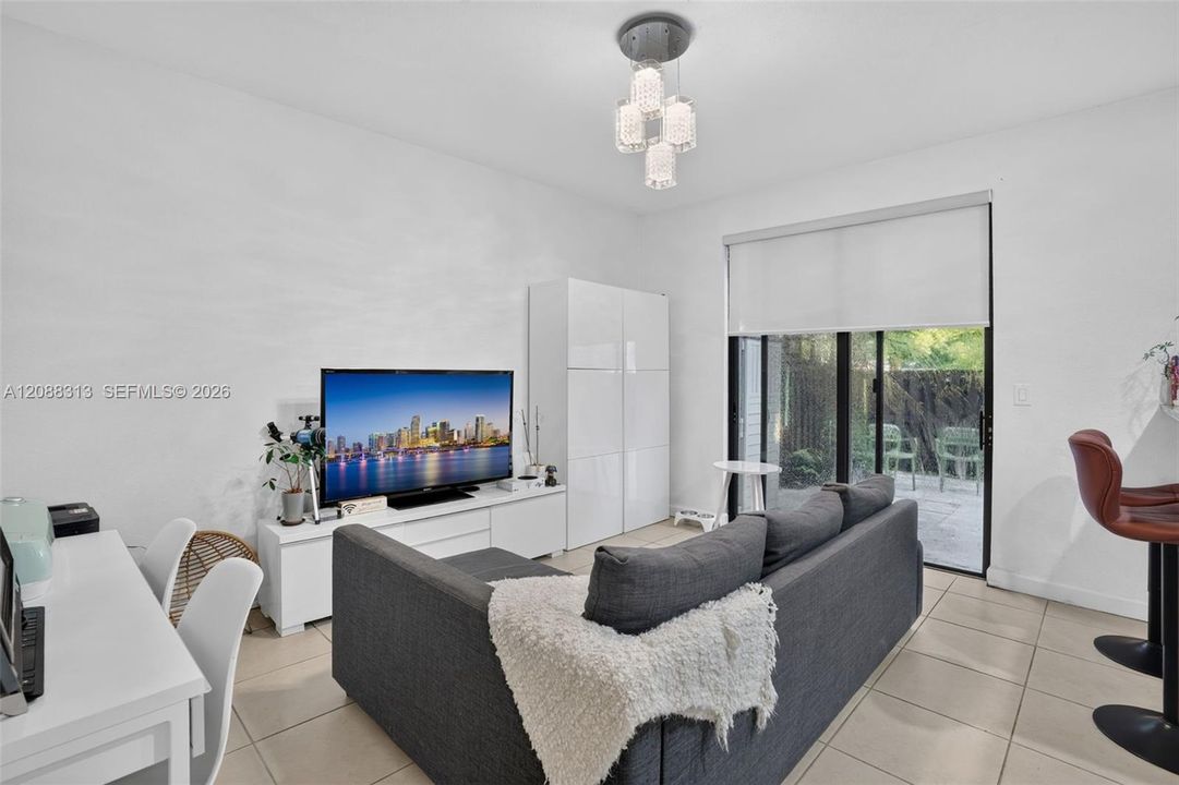 For Sale: $665,000 (3 beds, 2 baths, 1605 Square Feet)