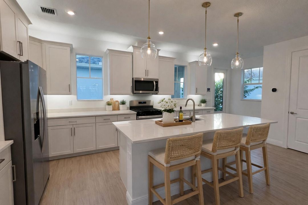 Bright Kitchen