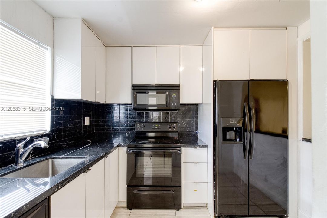 En Renta: $1,950 (1 camas, 1 baños, 860 Pies cuadrados)