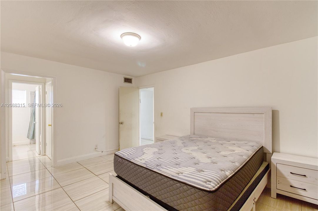 En Renta: $1,950 (1 camas, 1 baños, 860 Pies cuadrados)