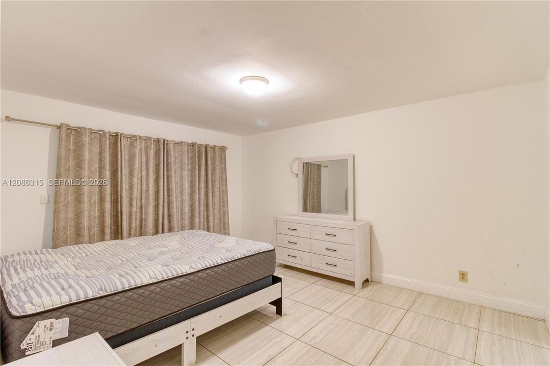 En Renta: $1,950 (1 camas, 1 baños, 860 Pies cuadrados)