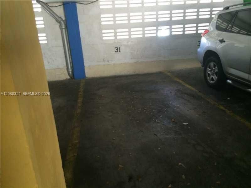 В аренду: $1,600 (0 спален, 0 ванн, 400 Квадратных фут)