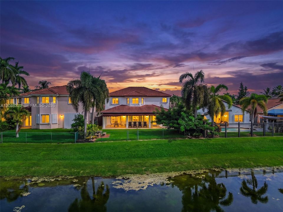 For Sale: $950,000 (4 beds, 2 baths, 2267 Square Feet)