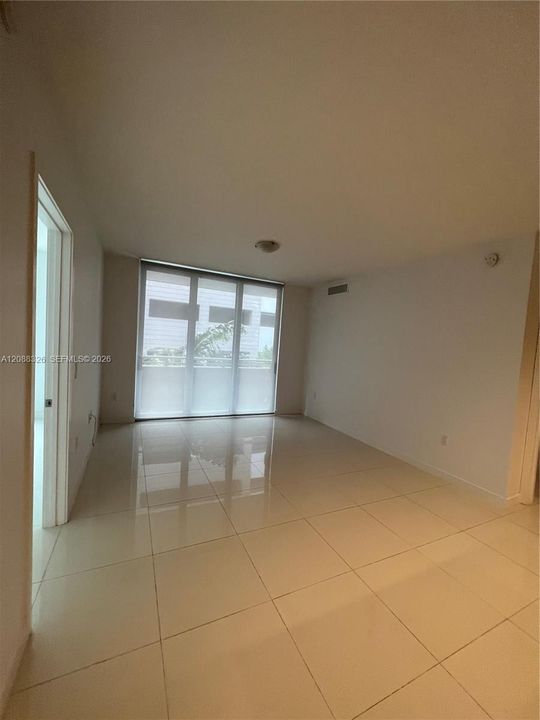 For Rent: $3,800 (3 beds, 3 baths, 1514 Square Feet)