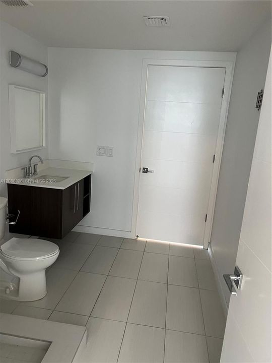 For Rent: $3,800 (3 beds, 3 baths, 1514 Square Feet)