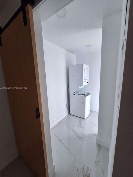En Venta: $470,000 (3 camas, 2 baños, 1092 Pies cuadrados)