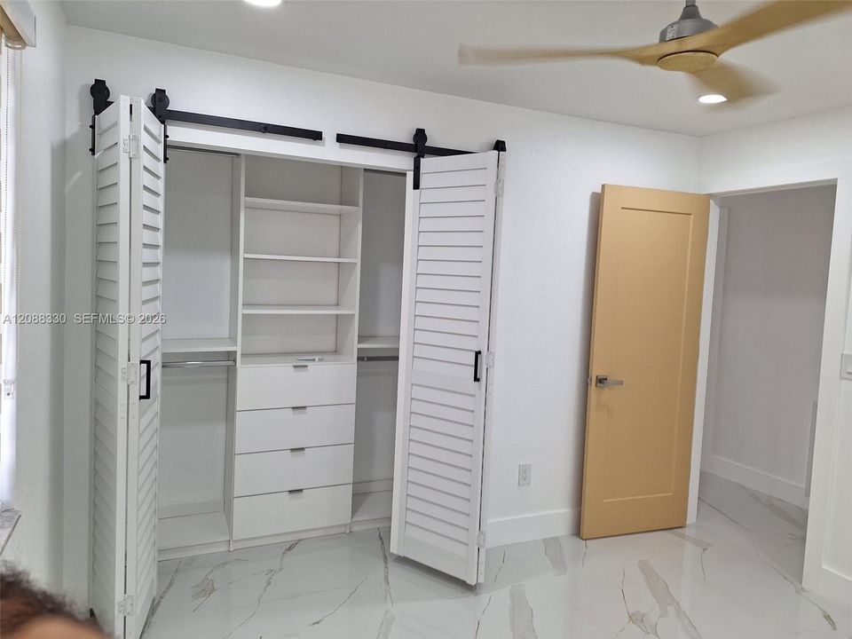 En Venta: $470,000 (3 camas, 2 baños, 1092 Pies cuadrados)