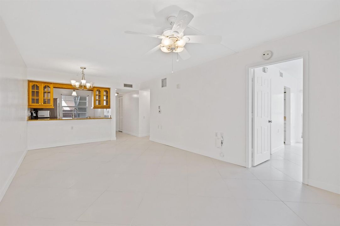 1105 Bahama Bend Apt A1-6