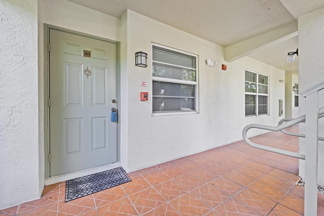 1105 Bahama Bend Apt A1-8