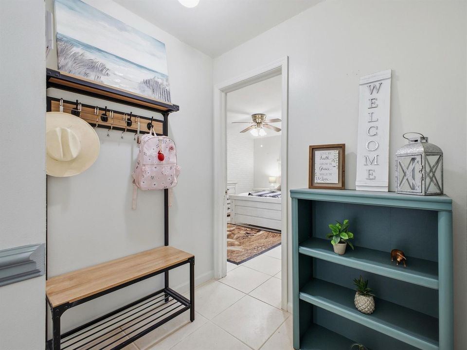 Hall to Primary Bedroom