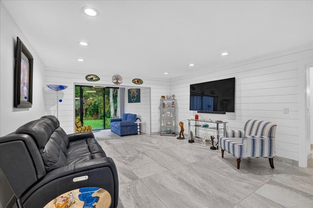 09-8I8A5389