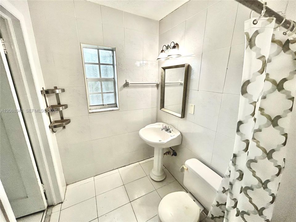 En Venta: $1,475,000 (0 camas, 0 baños, 3994 Pies cuadrados)