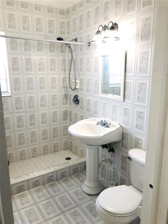 En Venta: $1,475,000 (0 camas, 0 baños, 3994 Pies cuadrados)