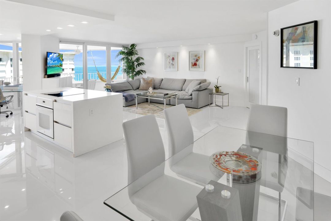 Dining/living
