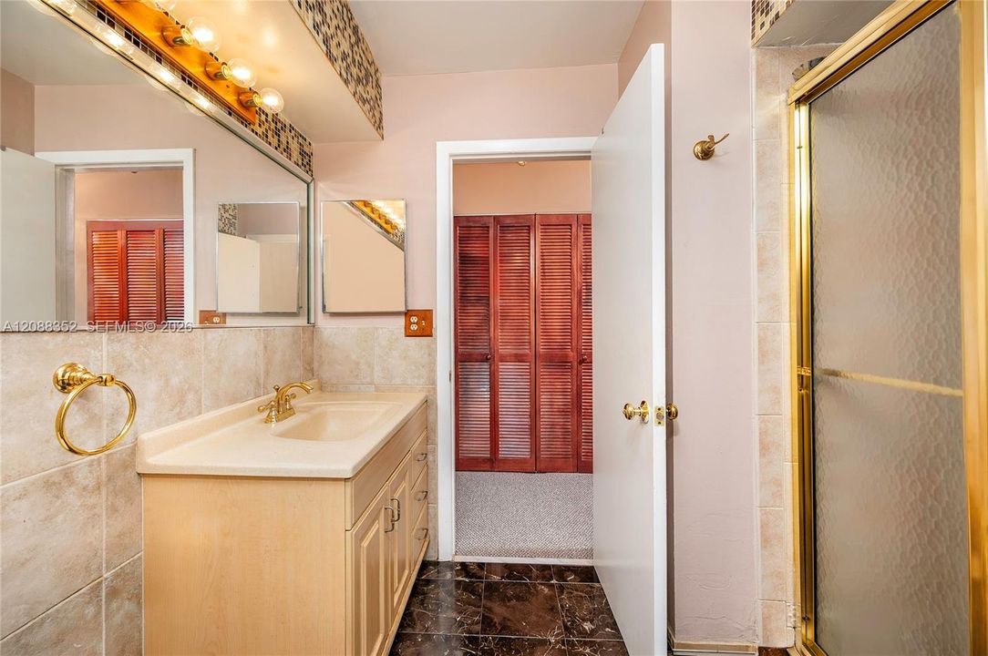 На продажу: $499,000 (3 спален, 2 ванн, 1592 Квадратных фут)