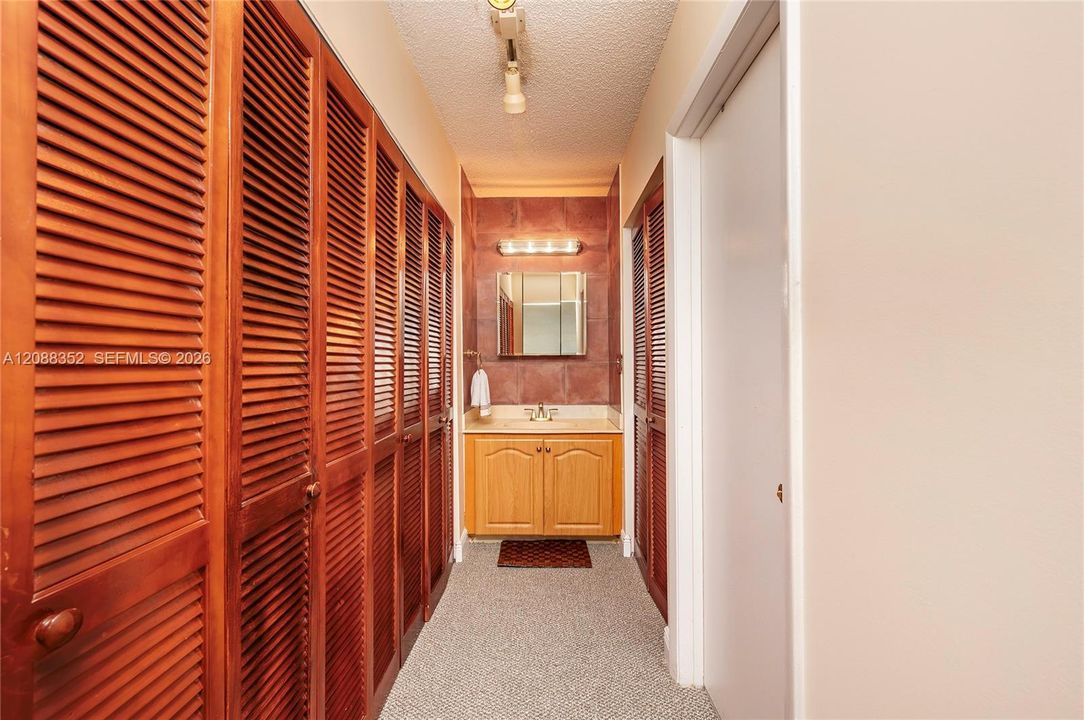 На продажу: $499,000 (3 спален, 2 ванн, 1592 Квадратных фут)
