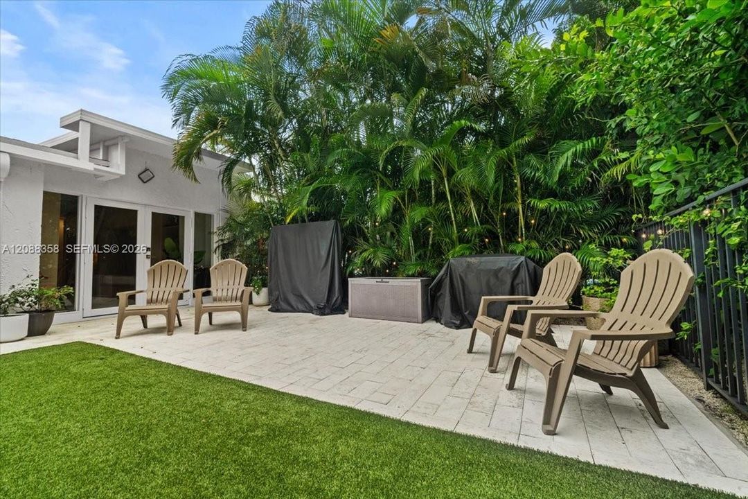 For Sale: $450,000 (3 beds, 2 baths, 0 Square Feet)