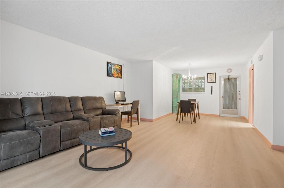 En Venta: $149,500 (1 camas, 1 baños, 789 Pies cuadrados)