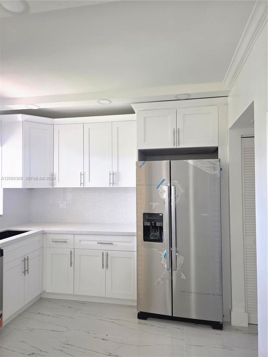 All new Kitchen Appl's