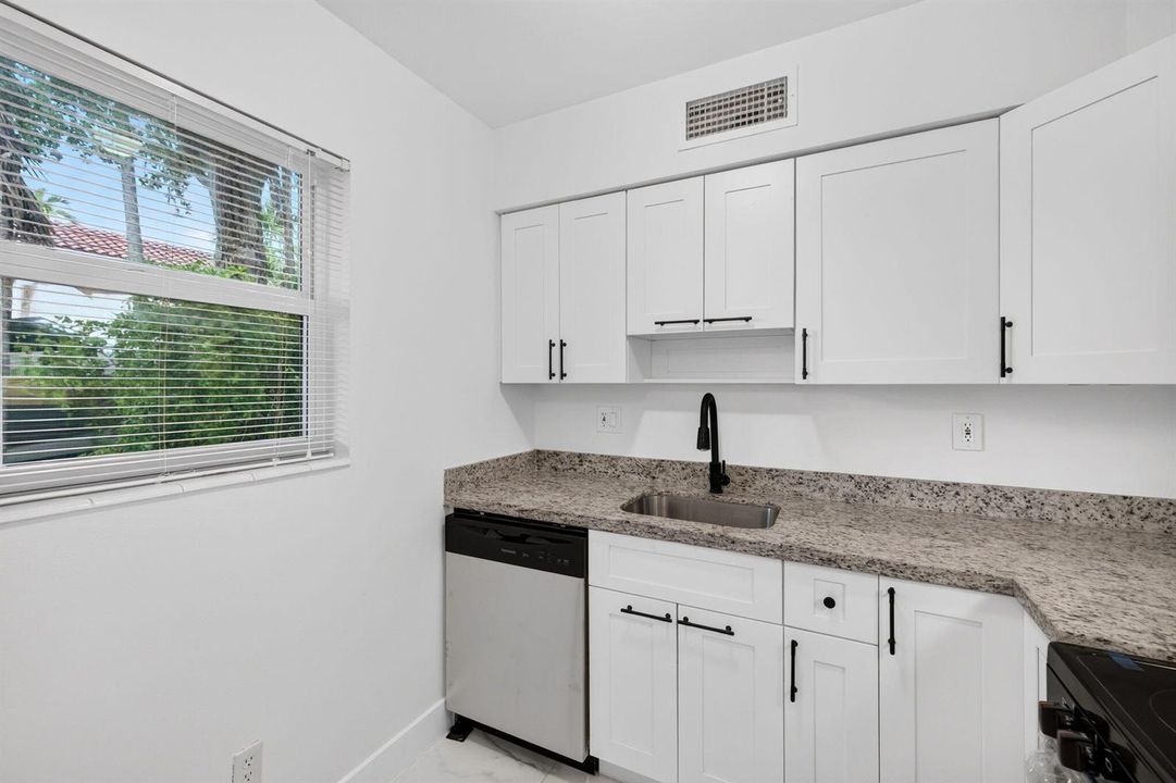 12-web-or-mls-699A6868