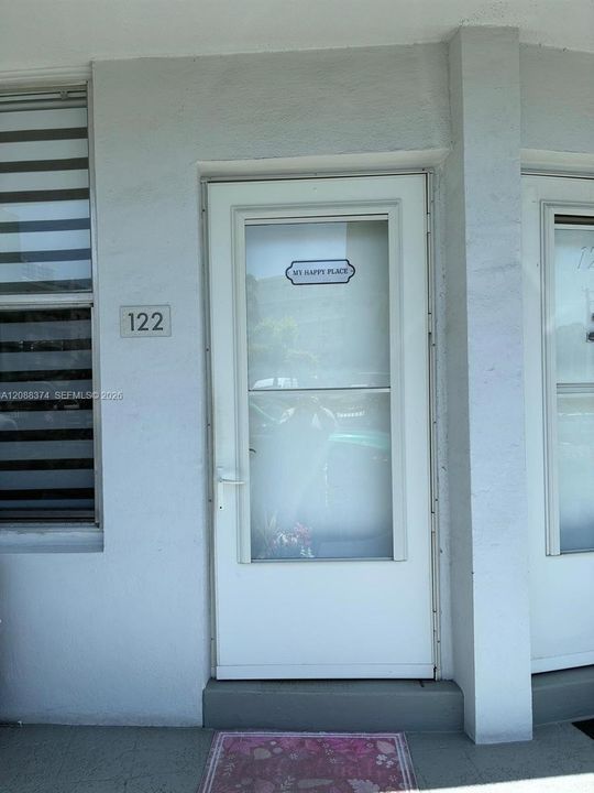 На продажу: $167,000 (1 спален, 1 ванн, 733 Квадратных фут)
