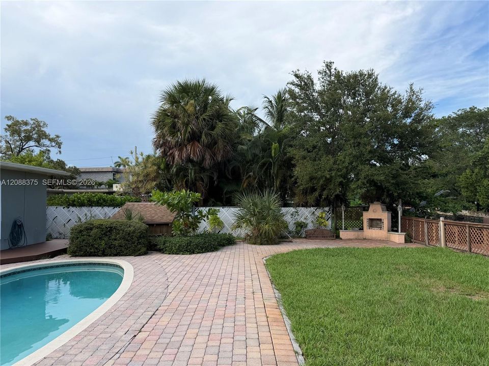 For Rent: $5,000 (3 beds, 3 baths, 2340 Square Feet)